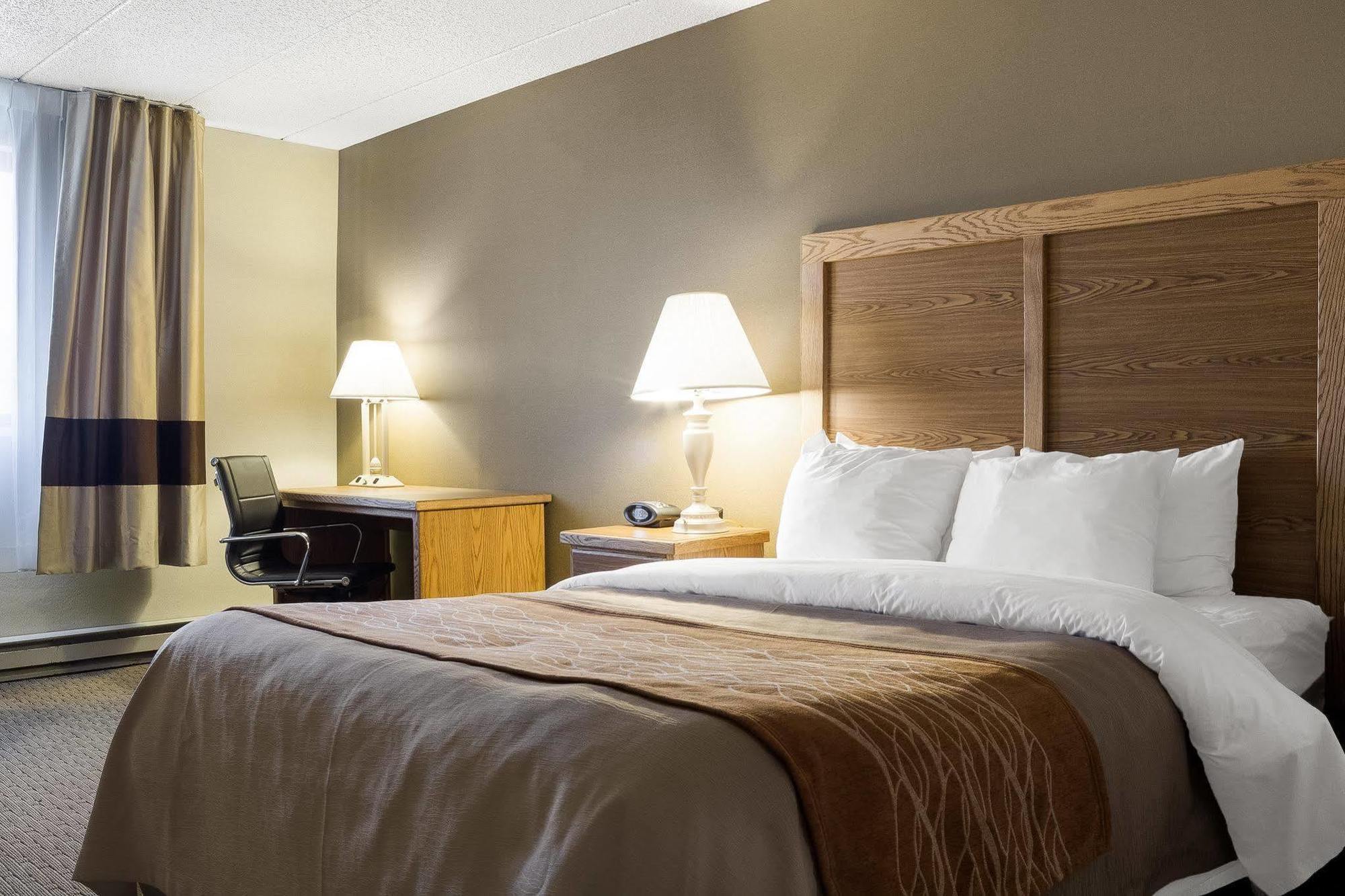 Quality Inn Bismarck I-94 Exteriér fotografie